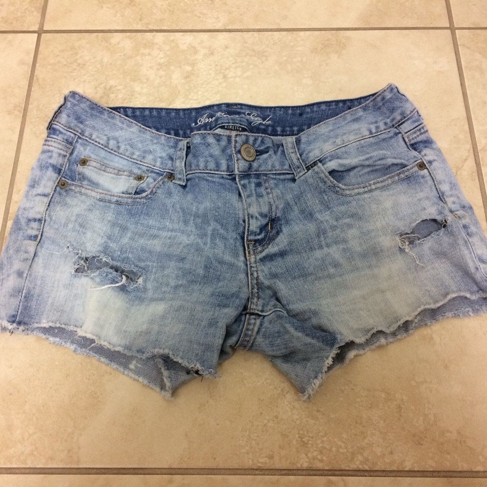 🚨SOLD🚨 Size 8 American Eagle Stretch Shorts